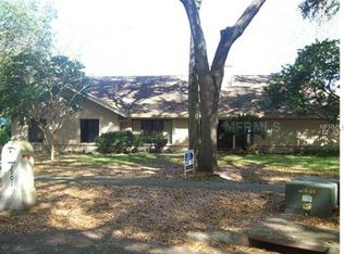 3901 Paddlewheel Ct, Brandon, FL 33511