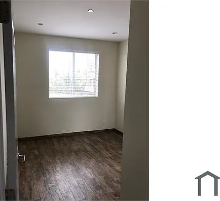 3 bed, 1255 sqft, $3,795 — Photo 4