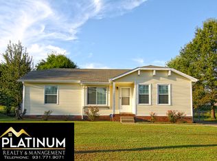209 Al Oerter Dr, Clarksville, TN 37042