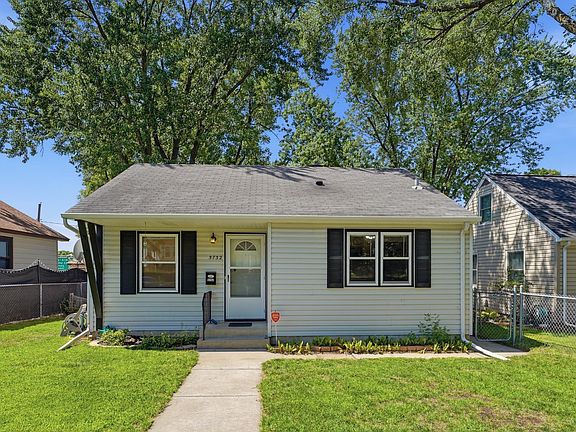 5th image of 5732 41st Ave S