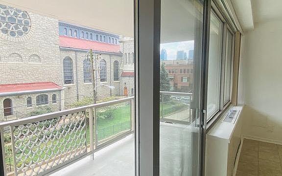 3rd image of 2401 Pennsylvania Ave