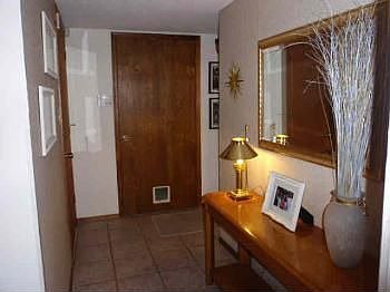 2nd image of 2812 Linda Ln