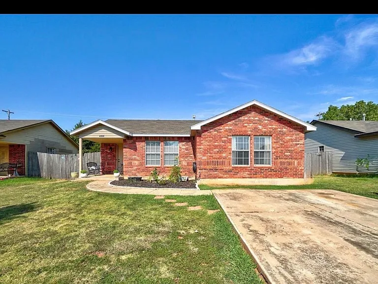 4609 Tinker Rd — Photo 2