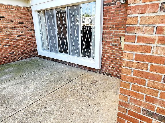 3rd image of 29617 City Center Dr
