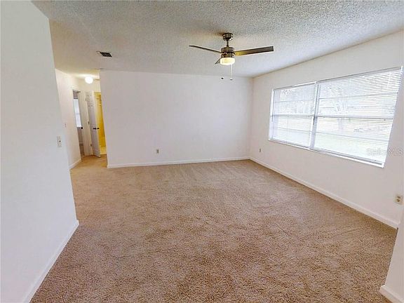 4th image of 1455 Coronet Dr