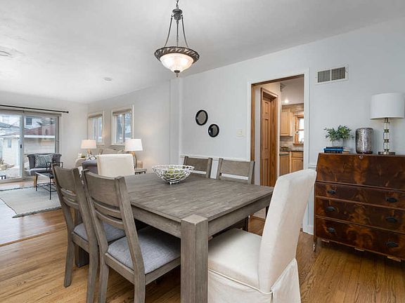 5th image of 5406 N Kent Ave
