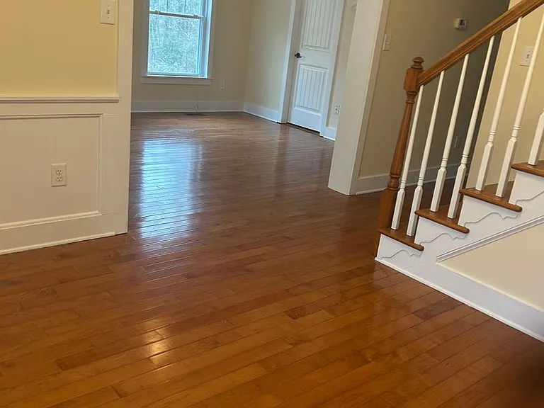 129 Aurora Dr #5 — Photo 8