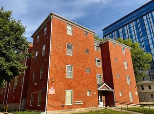 517 S Linn St #13, Iowa City, IA 52240