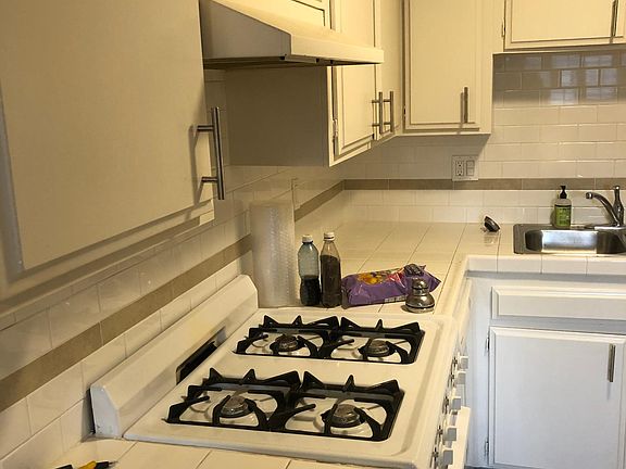 4th image of 507 N Elena Ave #4