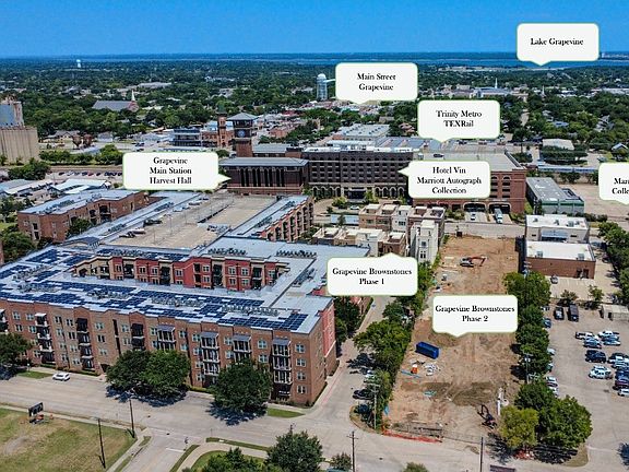 3rd image of 250 E Dallas Rd #112