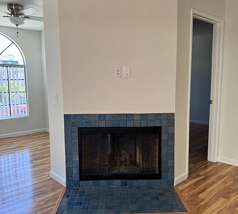 5th image of 4554 Kansas St APT 3