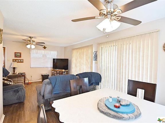 5th image of 2669 Lakeview Dr