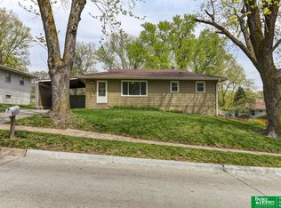 9506 Redman Ave, Omaha, NE 68134