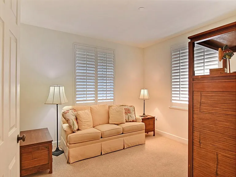 940 Turtle Cove Ln #210 — Photo 18