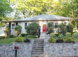 73 Shell Rd, Rocky Point, NY 11778