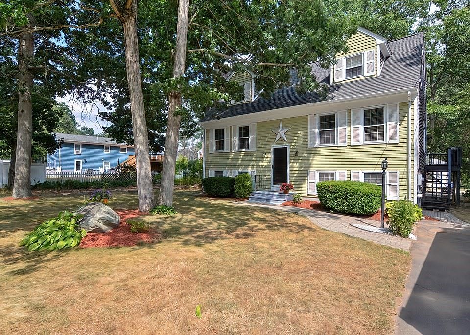 1st image of 31 Chapel Hill Ln
