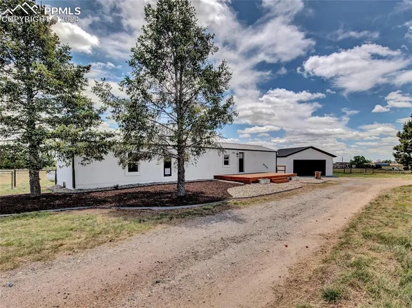 17825 Paddock Ln, Colorado Springs, CO 80930