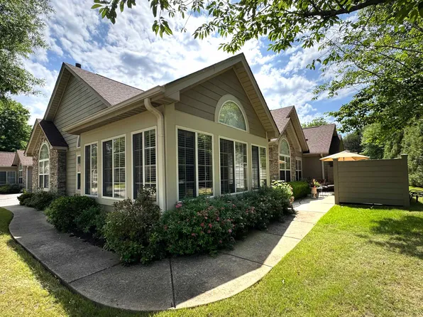 1727 W Southfield Cir, Cordova, TN 38016
