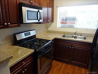 2nd image of 21400 Burbank Blvd APT 218
