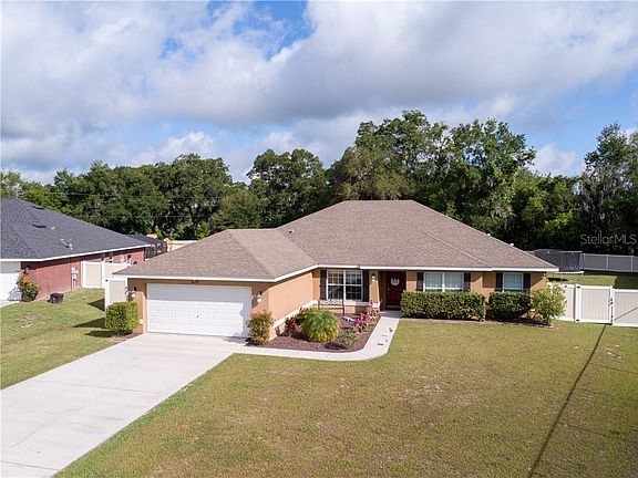 2nd image of 3651 SE 97th Ln