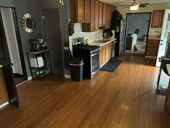 5th image of 1731 S Arlington Ave
