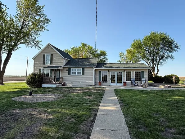 2463 Viking Ave, Fairbank, IA 50629