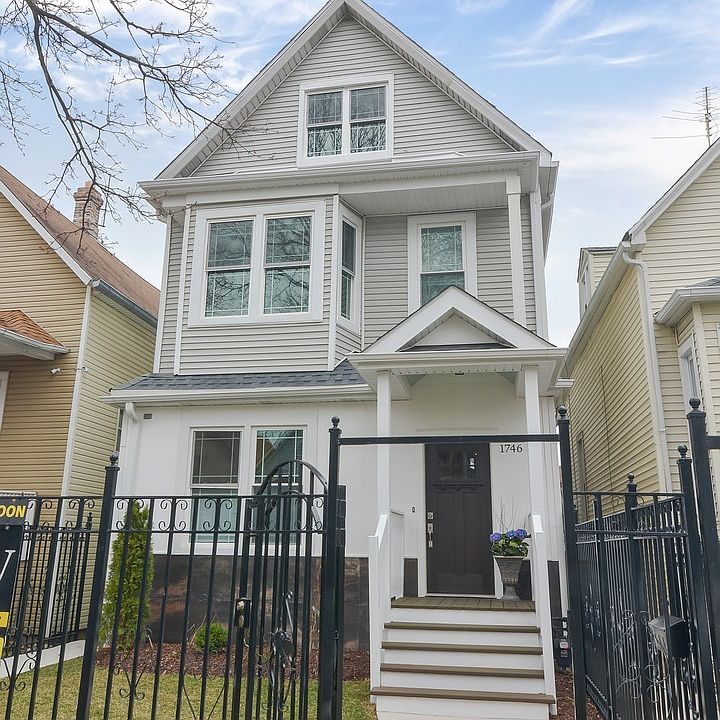 1st image of 1746 N Sawyer Ave