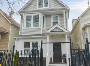 1746 N Sawyer Ave, Chicago, IL 60647