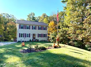 36 Prospect St, Oxford, MA 01540