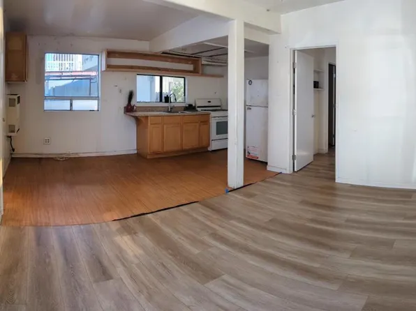 324 Cahuenga Dr, Oxnard, CA 93035