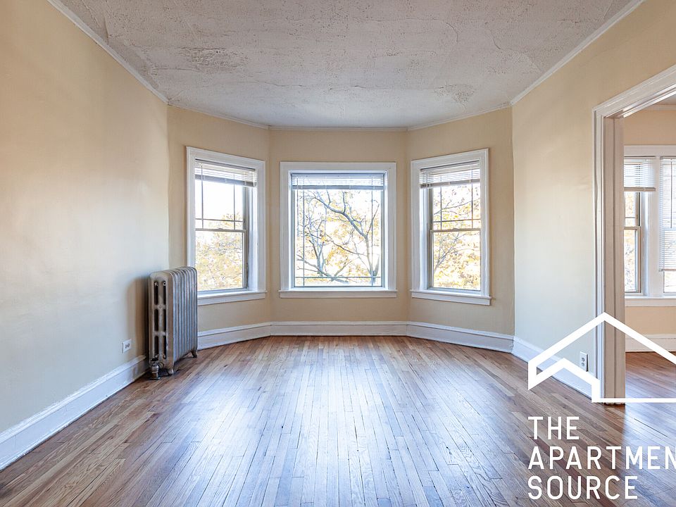 1st image of 1329 W Touhy Ave APT 2N