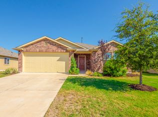 319 Foxglove Dr, Hutto, TX 78634