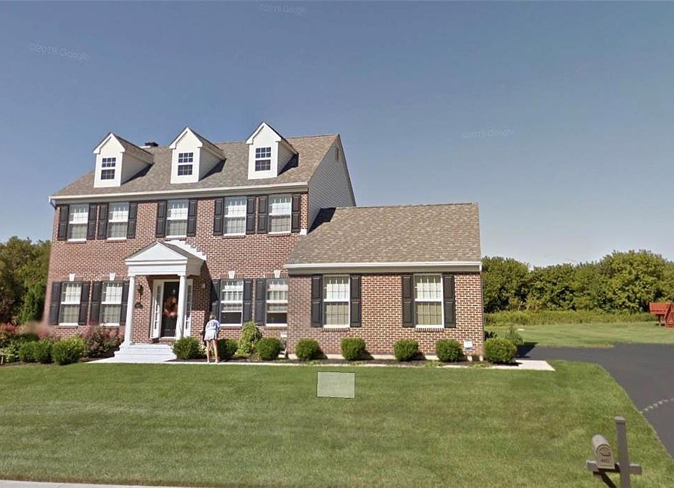 1st image of 4612 Steeplechase Dr
