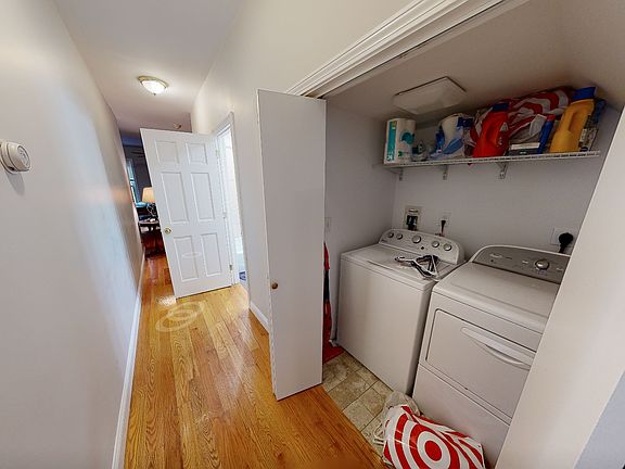 3rd image of 23 Portsmouth St #2