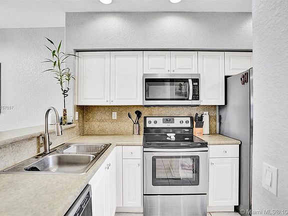 5th image of 8391 SW 29th St #103