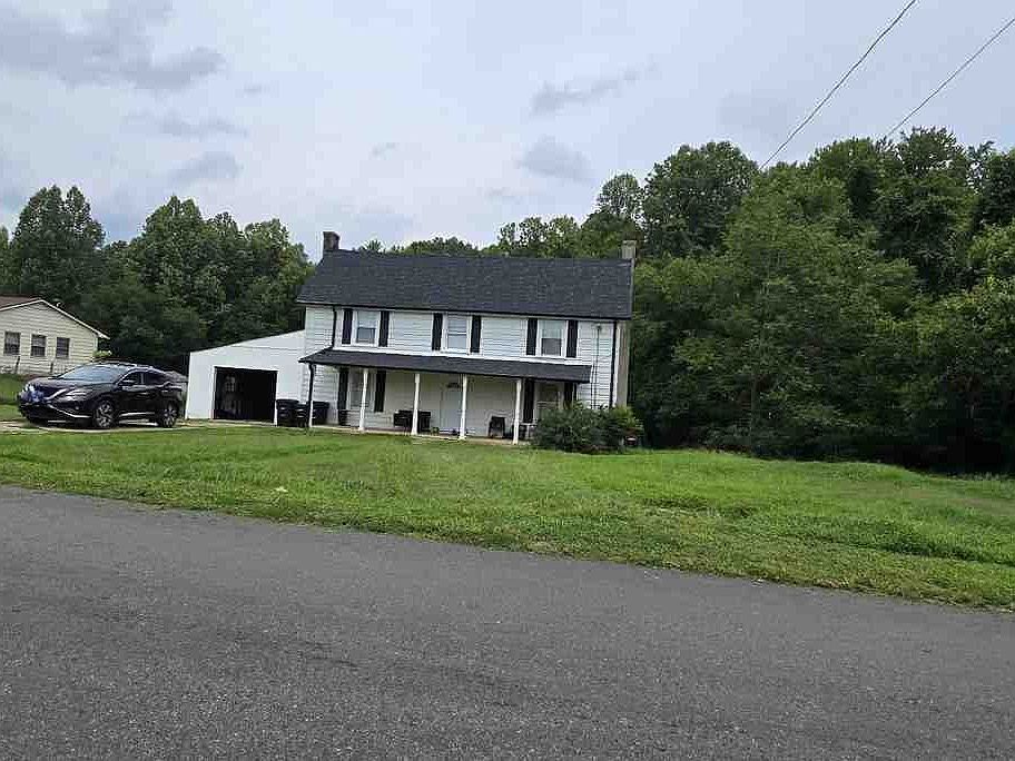 1st image of 338 Ferry Rd