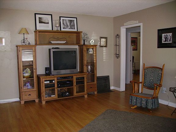 Plenty of room for that big screen TV