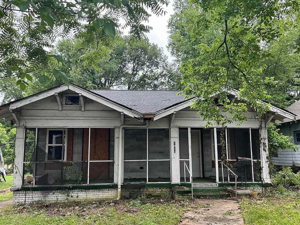 2nd image of 1013 Overton Ave