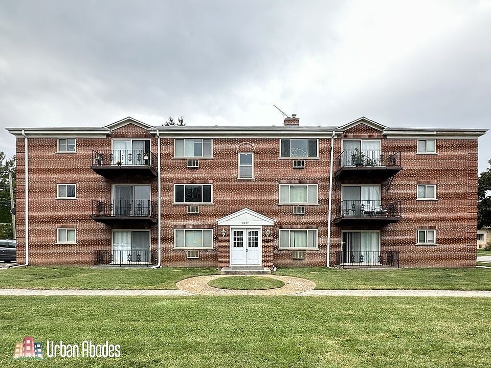 1st image of 1639 Oakwood Ave #203AC