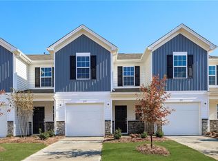 219 Plumtree Ct, King, NC 27021