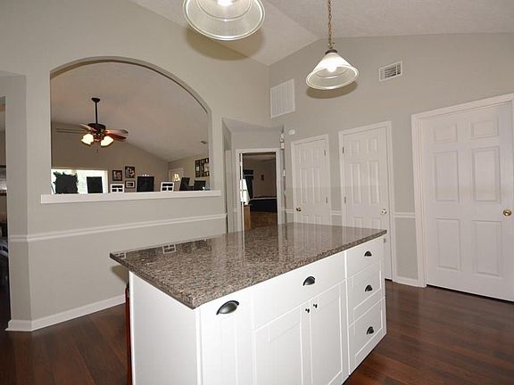 2nd image of 2329 Woodsman Dr
