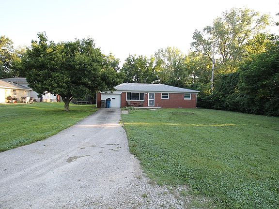 3rd image of 6912 Dunn Way