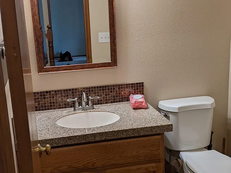 980 NW Inneswood Pl — Photo 4