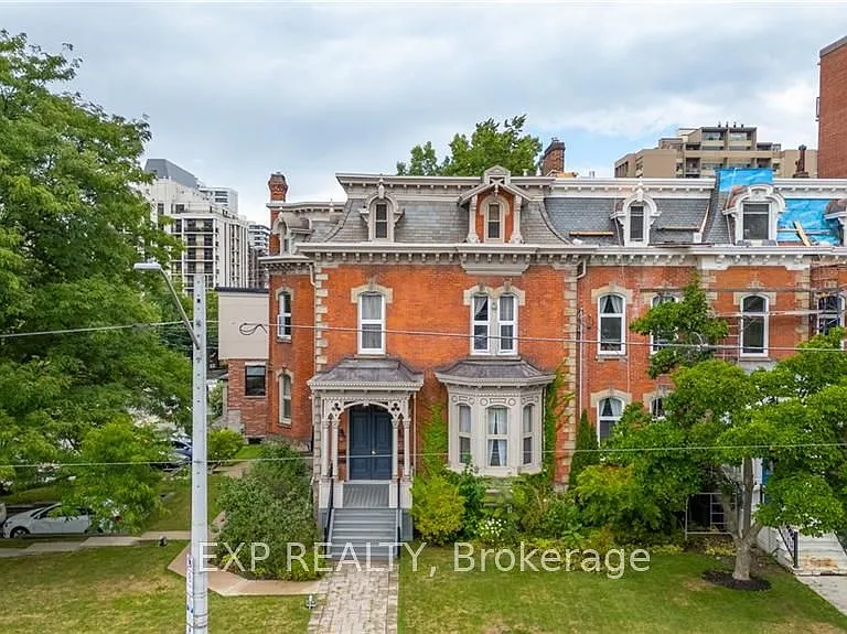 46 Herkimer St #2 — Photo 31