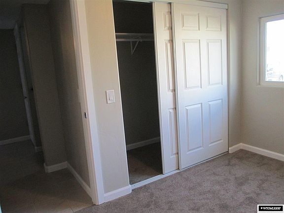 4th image of 3562A Cleveland Dr