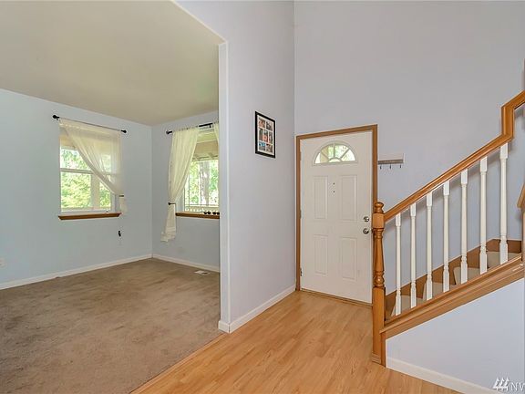 3rd image of 38121 117th Ave E