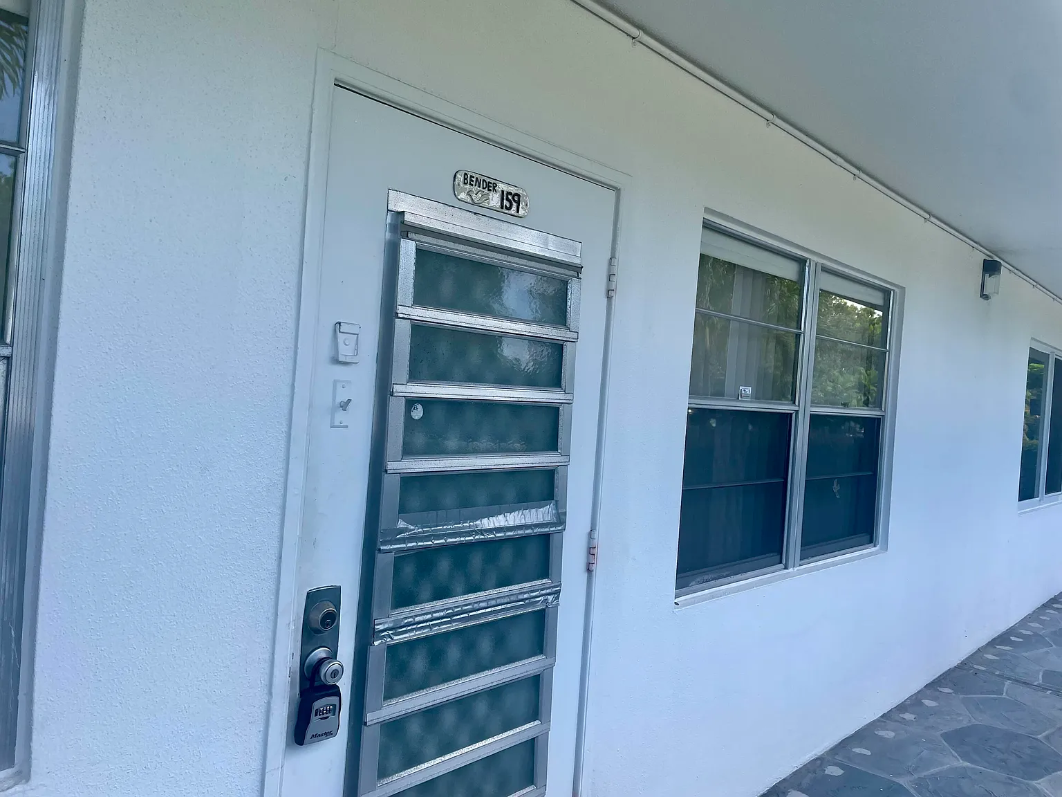 2 bed, 2.0 bath, 1000 sqft, $2,500 — Photo 4