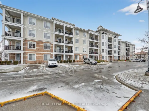 65 Shipway Ave #214, Clarington, ON L1B 0B8