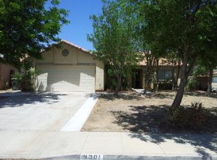 3301 Jahon Ct, Rosamond, CA 93560