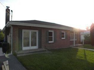 910 Queen St, Steelton, PA 17113